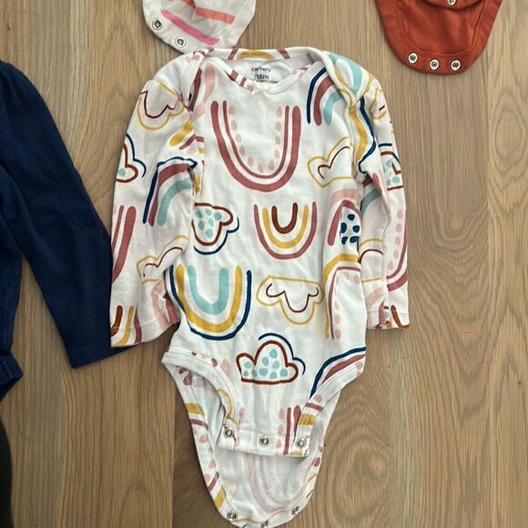 Lot of long sleeve onesies 12-18M - Picture 9 of 12